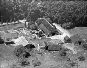 BOE 4 Bosmanshuis luchtfoto ca. 1955